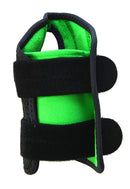 Mueller Green Fitted Wrist Brace